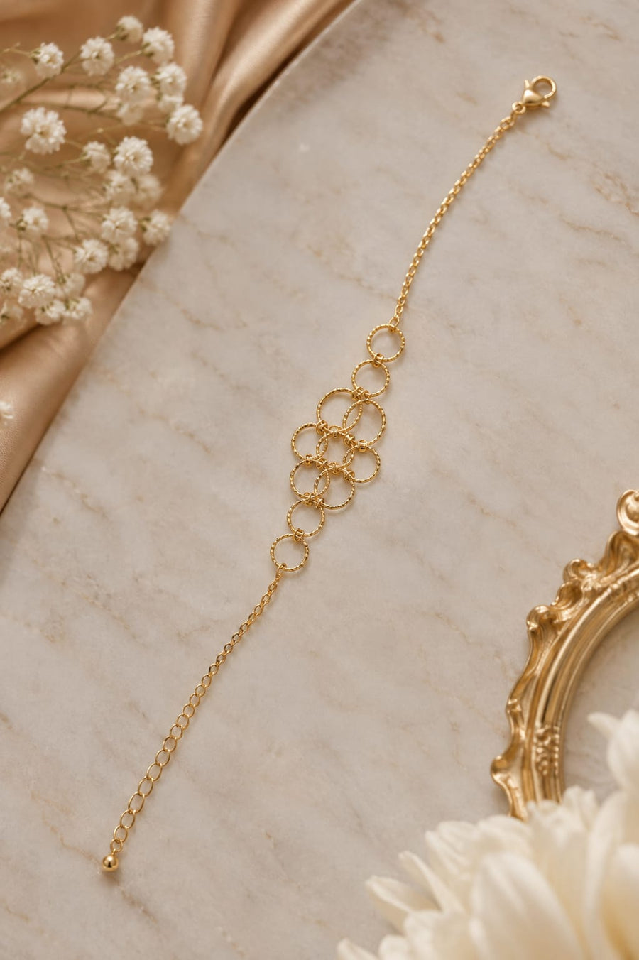 Elegant Gold Link Adjustable Bracelet